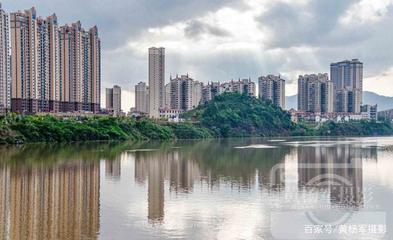 于都县高楼林立的城市风光