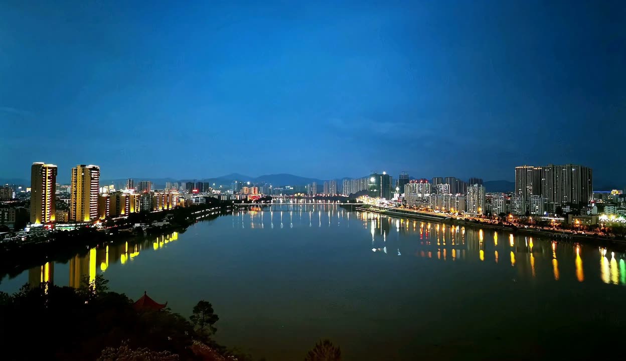 延时摄影赣州于都县,一江两岸开拓革命红色苏区新面貌!