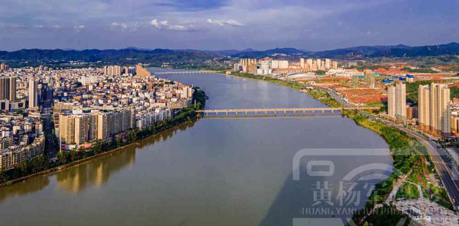 盛夏航拍 于都客家小城的醉美晚霞